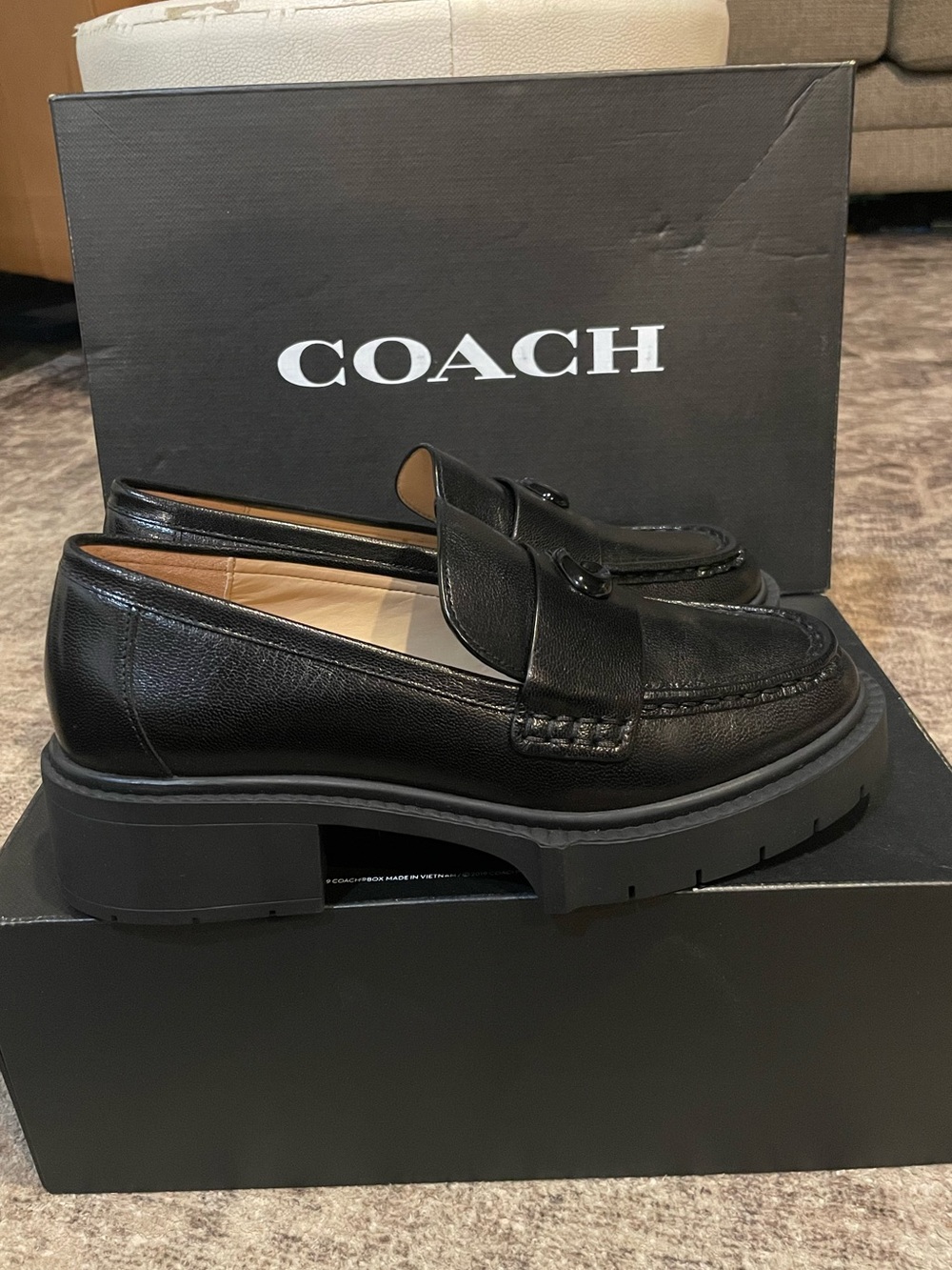 COACH Leah Loafer Black Leather Lug Sole Loafers size 6 B NIB Brand new NWT
